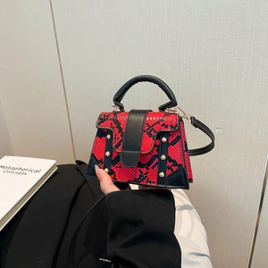 Trendy Snake Pattern Mini Handbag Women Gold Rivet Crossbody Shoulder Bag Small Square Python Print Fashion PU Handbag