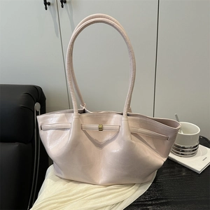 Borsa a Spalla da Donna in Pelle PU di Grande Capacità Urbana Semplice Borsa Tote Plissettata alla Moda con Fibbia in Metallo
