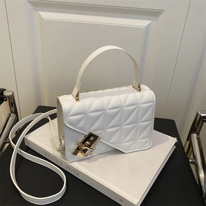 Retro Quilted PU Leather Small Square Crossbody Bag For Women Fashion Simple Solid Color Shoulder Bag With Metal Lock