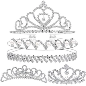 Set dettagliato di cinque tiara da sposa in argento con cristalli, strass e perle finte