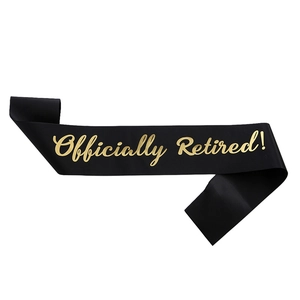 Fascia per pensionamento in raso nero con scritta dorata Officially Retired decorativa