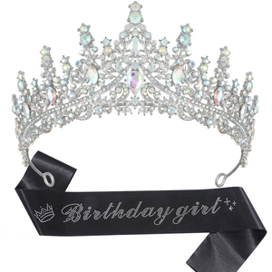 Set aus Geburtstags-Tiara mit Strasssteinen und schwarzer Schärpe für Partys