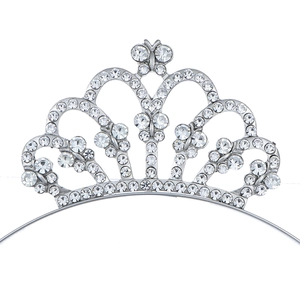 Diadème élégant pour fille avec strass brillants et motifs papillon en argent
