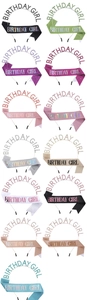 Treize ensembles d'écharpes Birthday Girl et de bandeaux strass en diverses couleurs