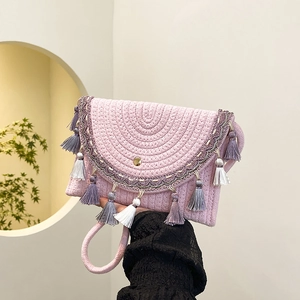 Sac à Épaule en Paille Ethnique Bohème pour Femmes Sac Bandoulière Tissé à la Main Avec Glands Colorés Mode Plage Vacances