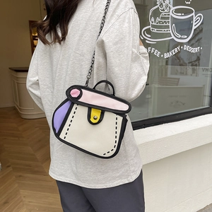 Borsa a tracolla stile fumetto 2D con contorni neri marcati e pannelli in tela colorata