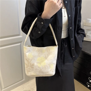 Minimalistische Beuteltasche mit Blumenmuster und gelben Blumen für Damen
