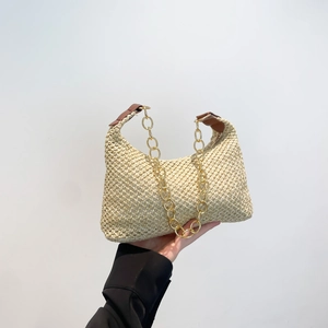 Borsa a Tracolla in Paglia Intrecciata da Donna Grande Capacità Borsa Sottoascella Minimalista Catena d'Oro Hobo Borsa Mare Borsa a Mano