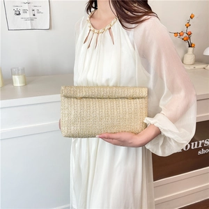 Elegant large capacity straw woven envelope clutch bag with premium metal hardware