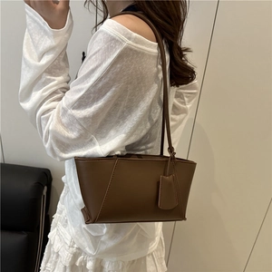 Deep brown minimalist baguette shoulder bag with leather strap for women's fashion