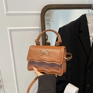 Petit Sac Carré Vintage à Nœud Papillon pour Femmes Bord Ondulé Sac à Bandoulière en Simili Cuir PU avec Poignée Sac Quotidien Simple