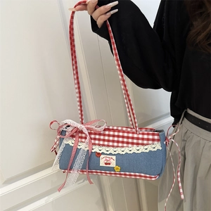 Sac sous le bras en denim avec nœuds vichy rouges et dentelle pour femmes chic