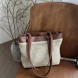Sac Fourre-Tout Tissé en Paille pour Femmes Grande Capacité Sac à Épaule en Cuir Synthétique pour Plage Été Vacances Sac à Main Mode