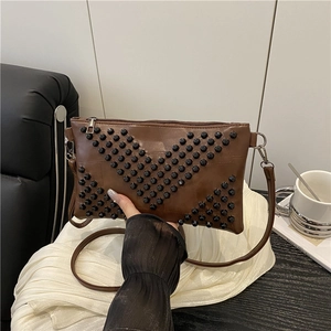 Trendy PU Leather Riveted Envelope Handbag Large Capacity Crossbody Shoulder Bag For Women Fashion Urban Minimalist Tote