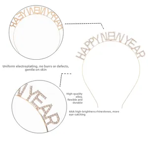 Details zum roségoldenen Happy New Year Haarreif mit AAA-Strasssteinen und Legierung