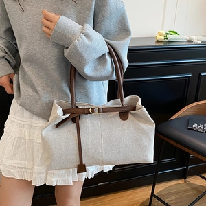 Retro contrast canvas tote bag with brown leather straps and metal buckle details