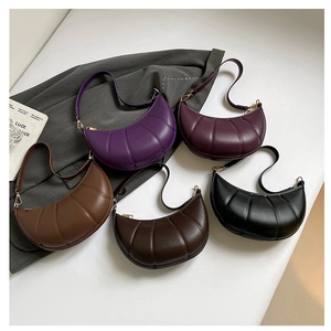 Minimalist crescent hobo bag set in five colors with pleated leather texture