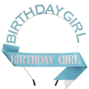 Hellblaues Set aus Birthday Girl Schärpe und Strass-Haarreif für die Geburtstagsparty