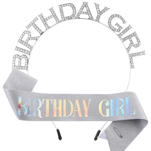 Silbernes Set aus Birthday Girl Haarreif und Glitzer-Schärpe mit glänzenden Strasssteinen