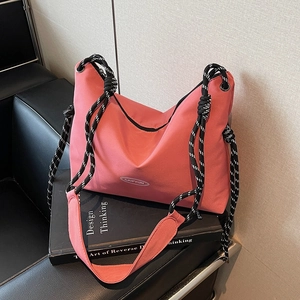 Große Kapazität Nylon Schultertasche Für Damen Japanisch Lässig Steppnaht Design Umhängetasche Hobo Tasche Schultasche