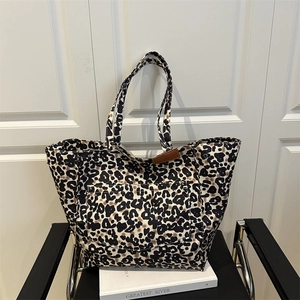 Women Large Capacity Leopard Print Canvas Tote Bag Fashion Commute Shoulder Bag With External Pocket Work School Handbag