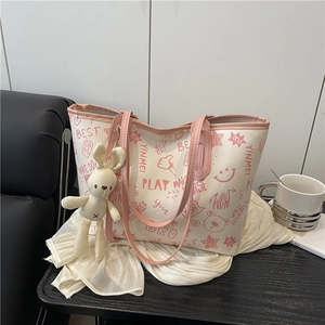 Fashion Graffiti Printed Tote Bag For Women Large Capacity Casual PU Leather Shoulder Bag With Rabbit Plush Pendant Retro Daily Commute Handbag