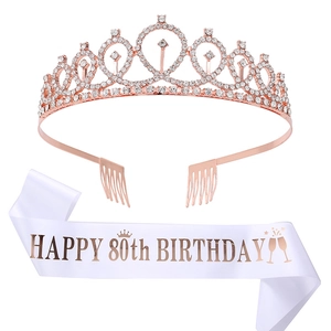 Set de 80ème anniversaire avec couronne en strass or rose et écharpe en satin blanc et or