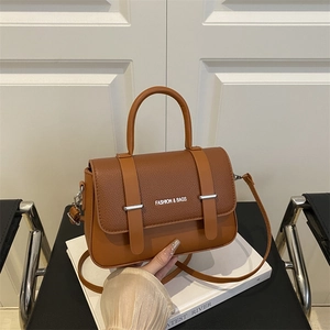 Sac à Épaule Minimaliste en Cuir PU pour Femmes Sac Bandoulière Vintage Avec Décoration de Ceinture Grande Capacité Commuter Sacoche Carrée