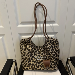 Women Vintage Leopard Print Tote Bag Large Capacity PU Leather Shoulder Bag Casual Fashion Handbag For Daily Commuting
