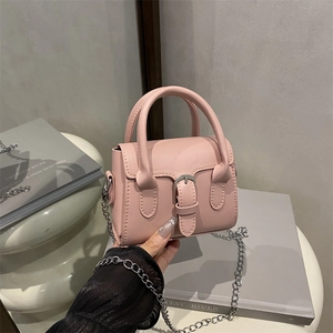 Women Mini PU Leather Crossbody Bag Simple Design Small Square Shoulder Bag With Metal Chain Flap Handbag For Daily