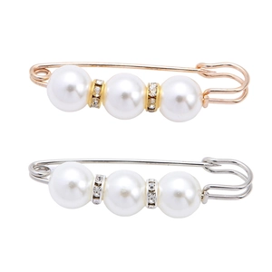 Fashion alloy pearl brooch pin set with crystal spacers in gold and silver finish