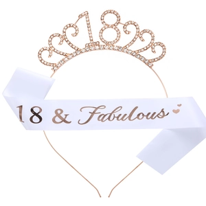 Écharpe 18 & Fabulous or rose et diadème en cristal pour décoration de 18ème anniversaire