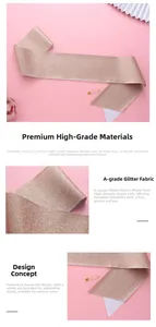 Vue détaillée de l'écharpe rose doré à paillettes avec une épingle de sûreté dorée de fixation