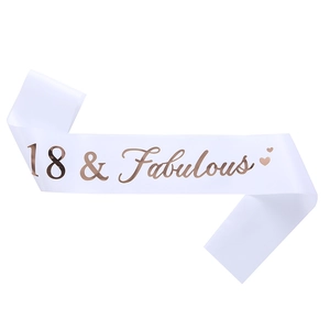 Écharpe d'anniversaire 18 & Fabulous en satin blanc avec lettrage en or rose