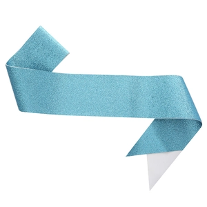 Écharpe de fête bleue à paillettes élastique avec une finition de tissu brillant