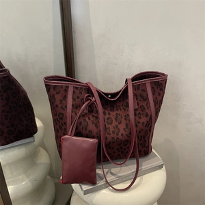 Borsa Tote Vintage con Stampa Leopardata da Donna Grande Capacità in Pelle PU Borsa a Tracolla Casual Pendolare con Borsello