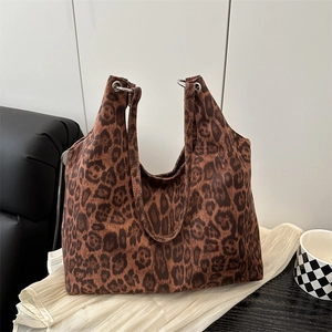 Brown leopard print canvas tote bag with silver metal rings and large capacity