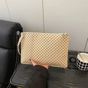 Women Monogram PU Leather Clutch Bag Geometric Pattern Envelope Wristlet Handbag Large Capacity Commuting Underarm Bag