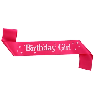 Fascia Birthday Girl in raso magenta con scritte bianche e stelle per festa di compleanno