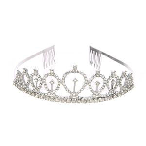 Sparkling silver bridal crown with crystal heart pattern for weddings and birthday parties