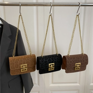 Retro leopard print shoulder bags with chunky gold chains in three classic color variations