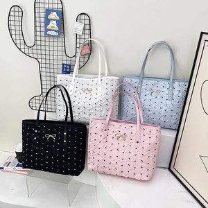 Sac cabas à pois avec texture plissée 3D et nœud décoratif en quatre couleurs