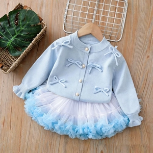 Completo bambina con cardigan blu in maglia e gonna tutù in tulle sfumato