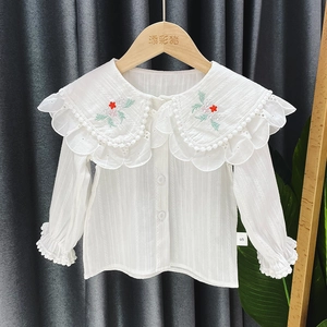 Détails de chemise blanche pour filles avec broderie florale et col à bordure dentelle