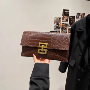 Chic brown crocodile texture envelope clutch with vintage gold H buckle for women