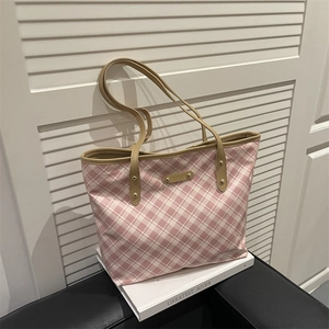 Women Large Capacity Plaid Tote Bag PU Leather Shoulder Bag With Cute Bear Pendant Korean Fashion Casual Commuter Handbag
