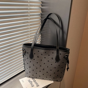 Chic grey tote bag with black polka dots and bow embroidery for winter fashion