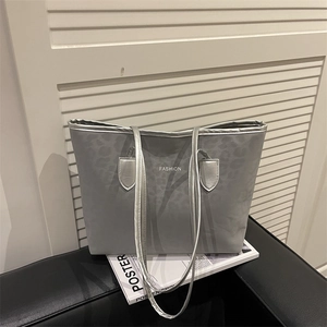 Leopard Print Synthetic Leather Tote Bag For Women Large Capacity Fashion Letter Graphic Shoulder Bag Casual Travel Handbag
