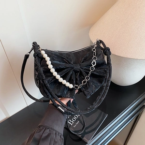 Elegante borsa nera con fiocco, tracolla di perle e fiori argentati per donna