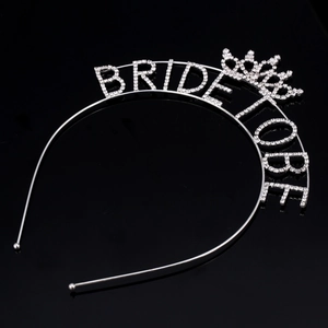 Lussuoso Cerchietto con Lettera Bride To Be in Lega Dorata Tiara a Corona con Strass per Addio al Nubilato Matrimonio Gioielli per Capelli